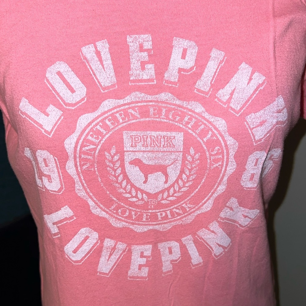 Victoria’s Secret Pink Tee - Picture 2 of 3